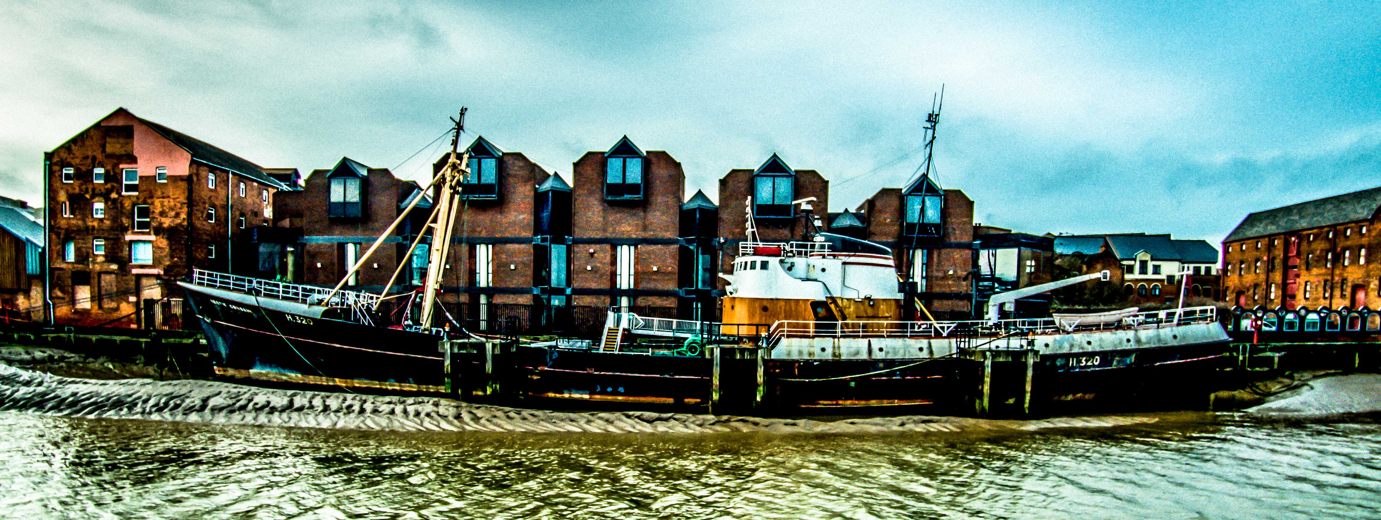 H.320 The Arctic Corsair